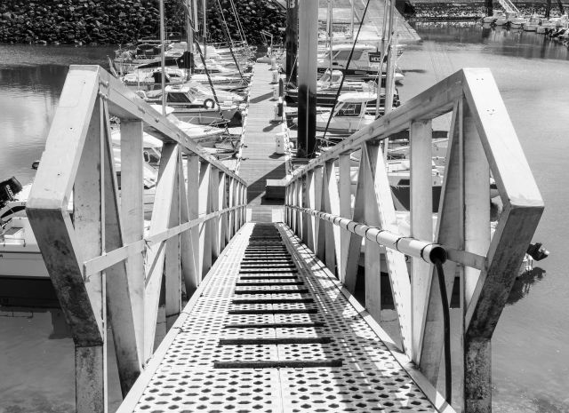 03   Gangway to Pontoon